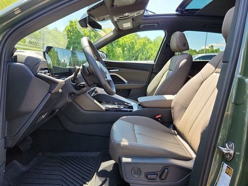 Certified 2025 Audi Q5 Premium w/ Convenience Package AWD/4WD image 18