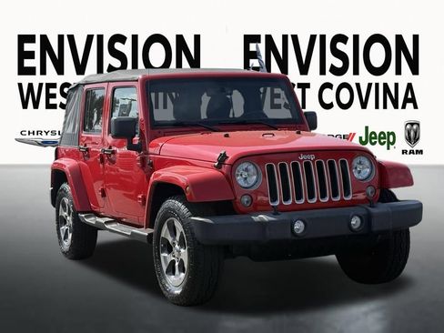Used 2016 Jeep Wrangler Unlimited Sahara w/ Connectivity Group image 2