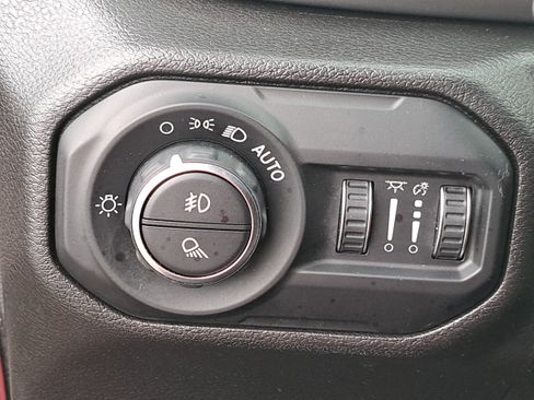 Used 2022 Jeep Gladiator Overland AWD/4WD image 20