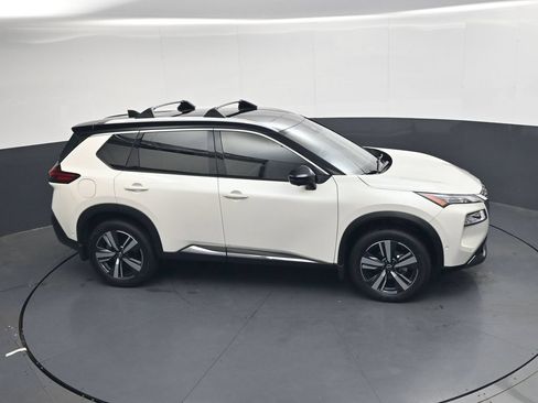 Used 2023 Nissan Rogue SL w/ SL Premium Package FWD image 29