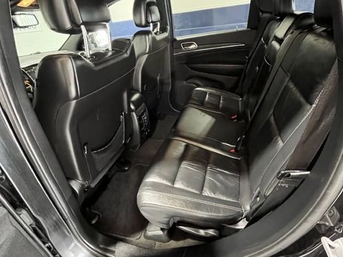 Used 2015 Jeep Grand Cherokee Limited AWD/4WD image 8