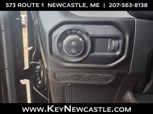 New 2026 Jeep Gladiator Willys AWD/4WD image 9