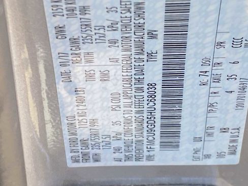 Used 2017 Ford Escape SE image 29