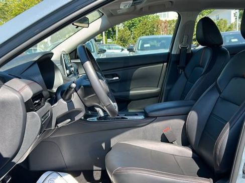 Certified 2024 Nissan Sentra SR w/ SR Premium Package FWD image 10