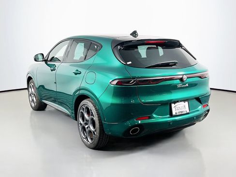 Used 2025 Alfa Romeo Tonale Tributo Italiano AWD/4WD image 7