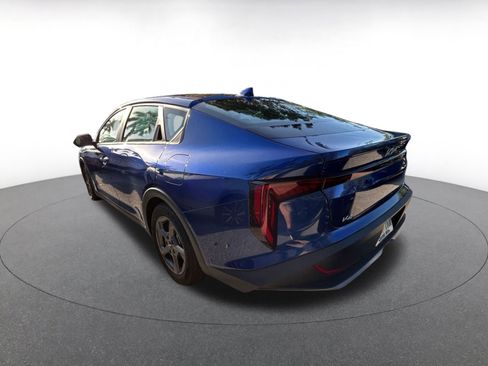 Used 2025 Kia K4 LXS image 11