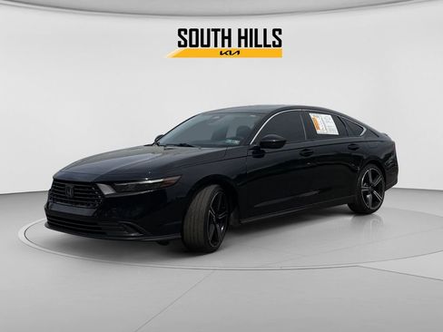 Used 2023 Honda Accord Sport image 1