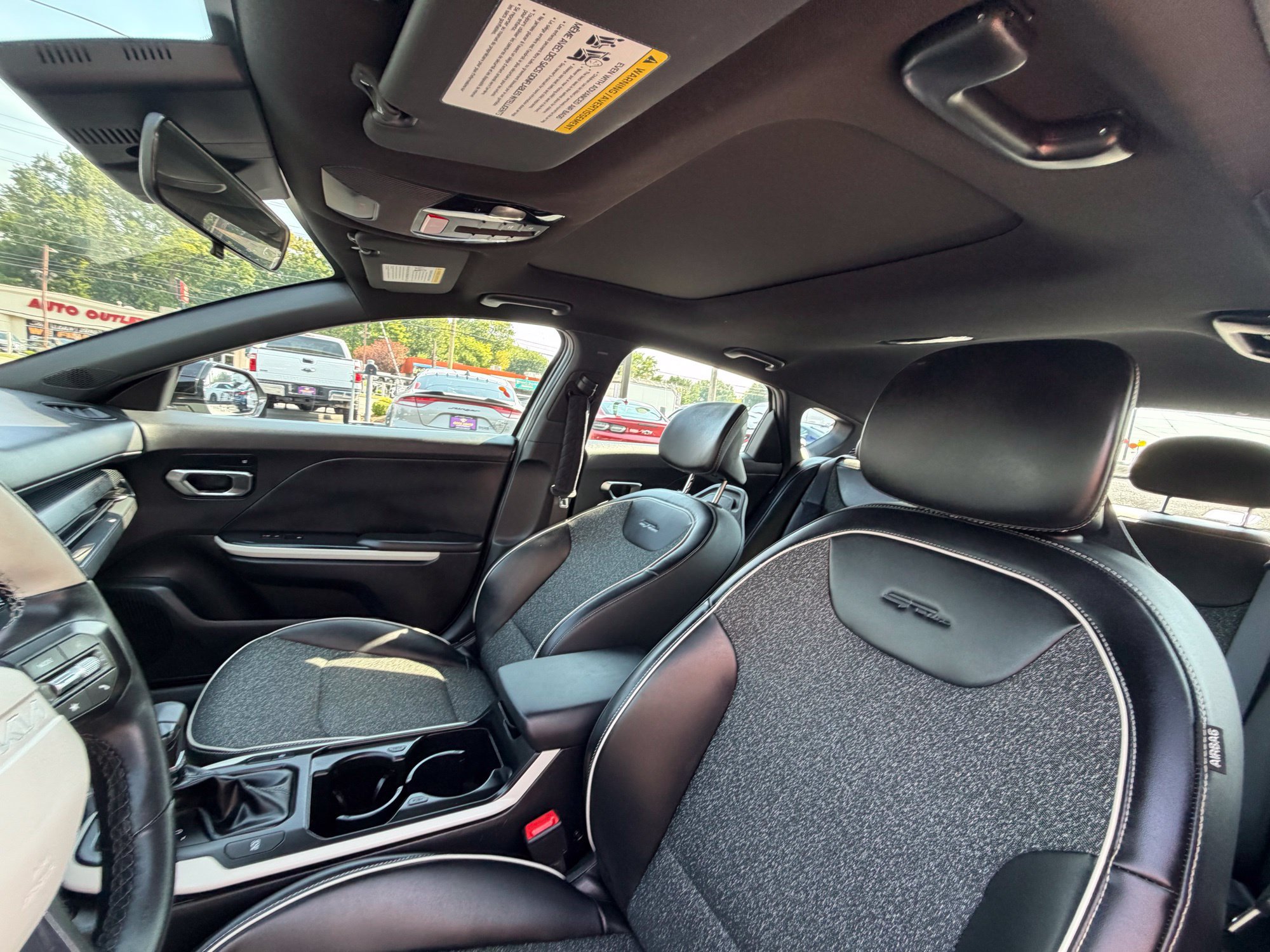 Used 2025 Kia K4 GT-Line w/ GT-Line Sunroof Package FWD image 17
