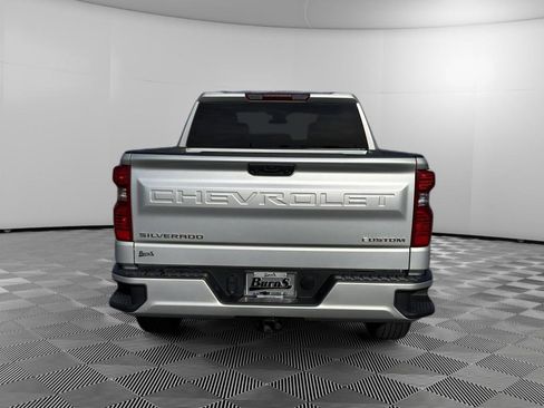 Used 2022 Chevrolet Silverado 1500 Custom image 6