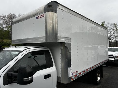 Used 2020 Ford F550 2WD Regular Cab Super Duty image 6