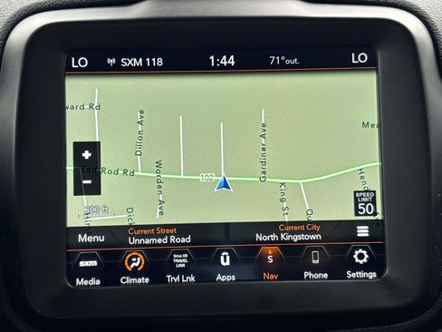 Used 2021 Jeep Renegade Latitude AWD/4WD image 15