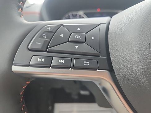 New 2025 Nissan Sentra SR w/ SR Premium Package image 18