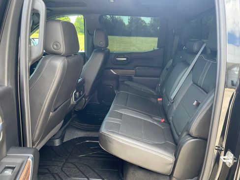 Used 2021 Chevrolet Silverado 1500 High Country w/ Technology Package AWD/4WD image 37