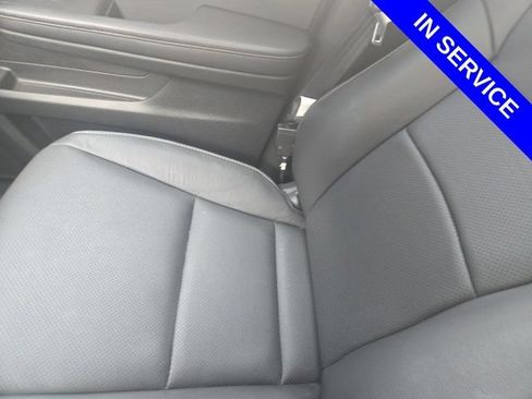 Used 2024 Honda Passport EX-L image 9