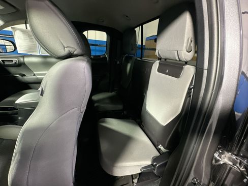 Used 2023 Toyota Tacoma SR w/ SR Convenience Package image 31