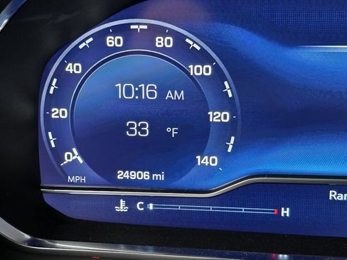 Used 2022 Chevrolet Tahoe RST image 10