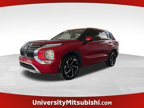 Used 2023 Mitsubishi Outlander SEL image 1