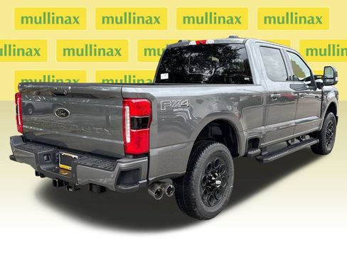 New 2026 Ford F250 Lariat w/ Black Appearance Package AWD/4WD image 4