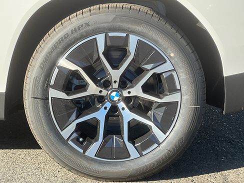 Used 2026 BMW X3 xDrive30i w/ Premium Package AWD/4WD image 12