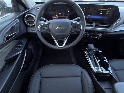 New 2026 Chevrolet Trax ACTIV w/ Driver Confidence Package image 11