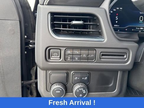 Used 2022 Chevrolet Tahoe RST w/ Luxury Package RWD image 10