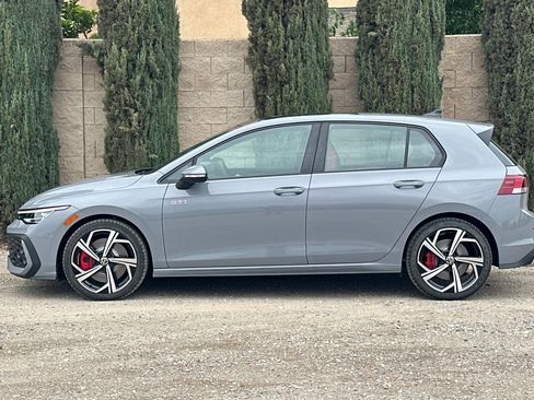 New 2025 Volkswagen GTI SE image 7