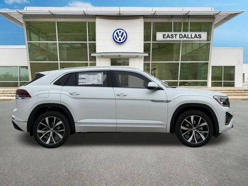 New 2026 Volkswagen Atlas Cross Sport SEL Premium R-Line AWD/4WD image 2
