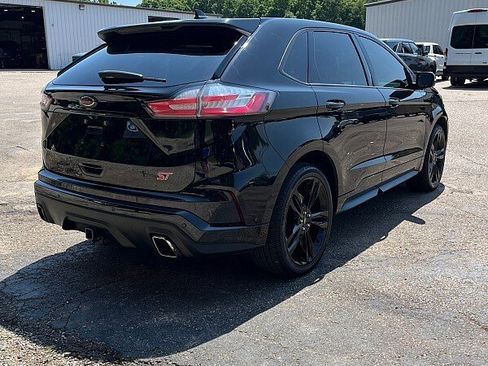 Used 2019 Ford Edge ST w/ Equipment Group 401A AWD/4WD image 7