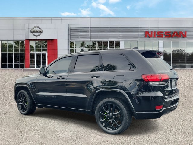 Used 2022 Jeep Grand Cherokee Laredo AWD/4WD image 6