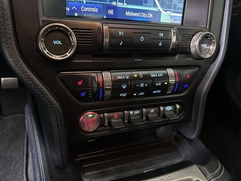 Used 2019 Ford Mustang Shelby GT350 w/ Technology Package image 17