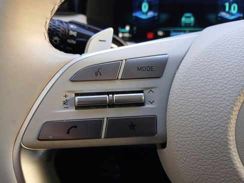 Used 2023 Hyundai Palisade Calligraphy image 21