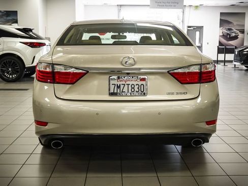 Used 2015 Lexus ES 350 w/ Premium Package FWD image 7