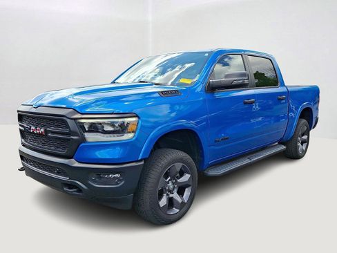 Used 2023 RAM 1500 Big Horn AWD/4WD image 3