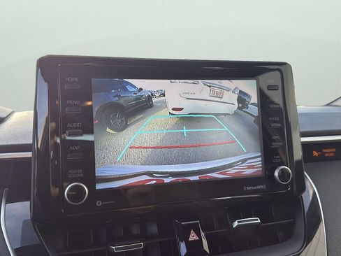 Used 2022 Toyota Corolla SE image 19