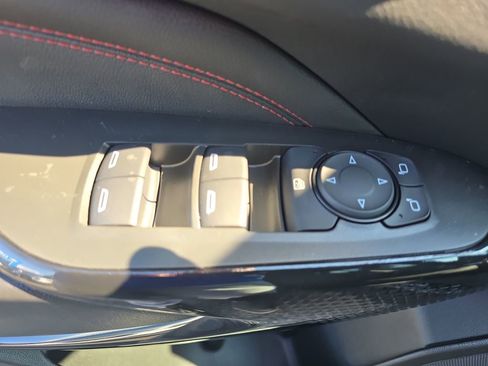 New 2026 Chevrolet Trax RS w/ Driver Confidence Package FWD image 21