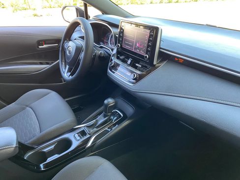 Used 2019 Toyota Corolla SE w/ Protection Package FWD image 20