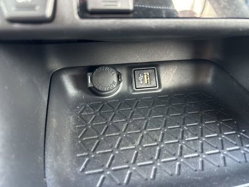 Used 2025 Toyota RAV4 XLE w/ Weather Package image 16