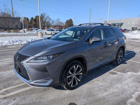 Used 2021 Lexus RX 350L Premium w/ Premium Package image 3