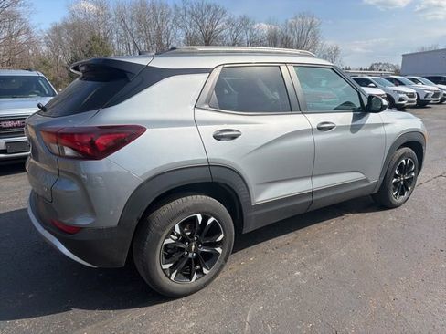Certified 2023 Chevrolet TrailBlazer LT FWD image 3