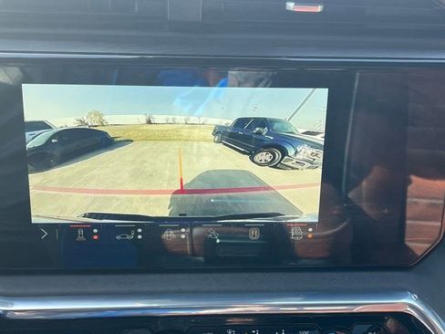 Used 2024 GMC Sierra 2500 Denali Ultimate image 39