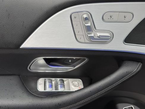 Used 2024 Mercedes-Benz GLE 450e 4MATIC image 21
