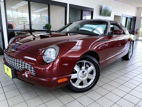 Used 2004 Ford Thunderbird RWD image 1