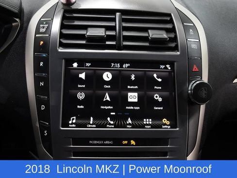 Used 2018 Lincoln MKZ Reserve w/ Climate Package FWD image 17