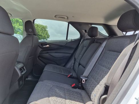 Used 2022 Chevrolet Equinox LT FWD image 25