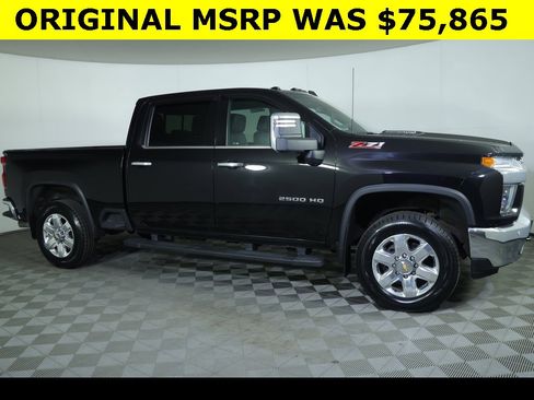 Used 2022 Chevrolet Silverado 2500 LTZ w/ LTZ Plus Package image 2