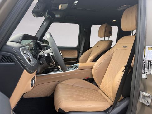 Used 2025 Mercedes-Benz G 63 AMG 4MATIC image 9