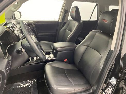 Used 2019 Toyota 4Runner TRD Off-Road Premium AWD/4WD image 13