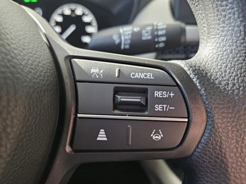 New 2026 Honda HR-V LX image 27