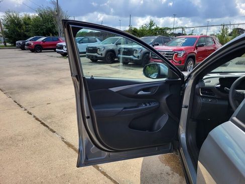 New 2026 Buick Envista Preferred image 11