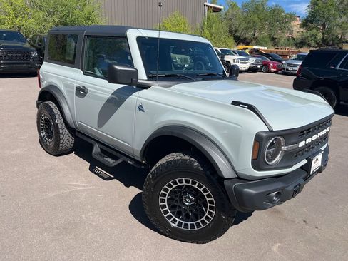 Used 2023 Ford Bronco Black Diamond AWD/4WD image 1